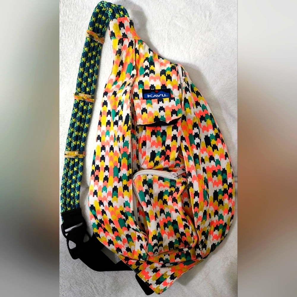 KAVU Colorful Houndstooth Rope Sling Crossbody Backpack Bag Neon Multicolored